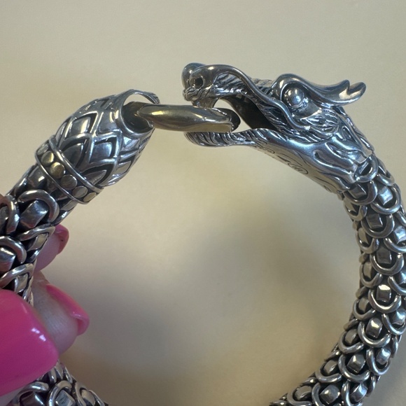John Hardy Naga bracelet with gold accents - Picture 4 of 4